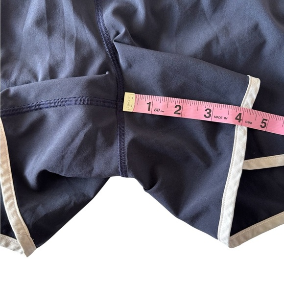 lululemon Women’s Turbo Run Shorts Lined Stretch Running Gym Performance Blue 8 - Picture 8 of 8